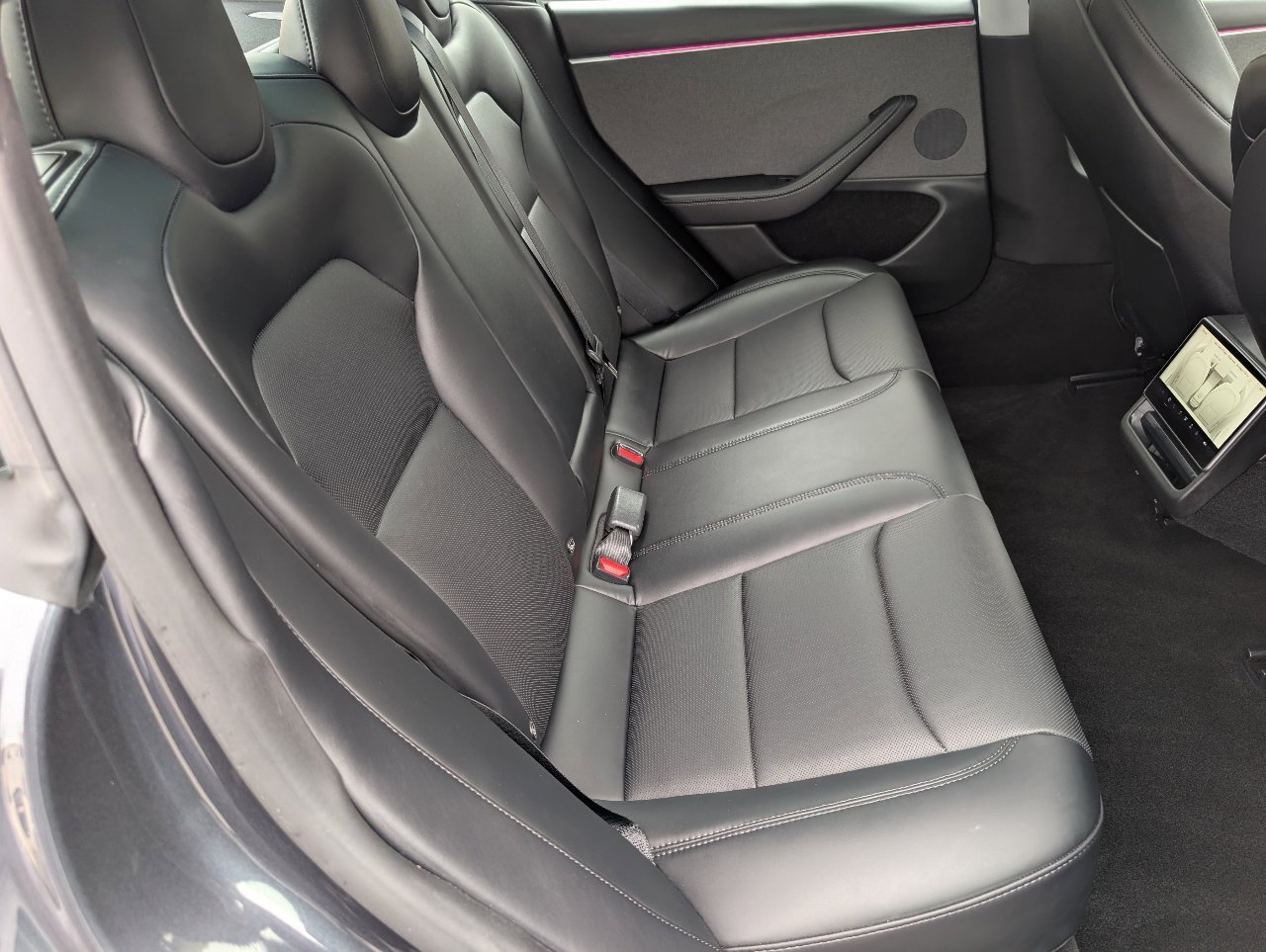 Used 2025 Tesla Model 3 Long Range RWD image 5