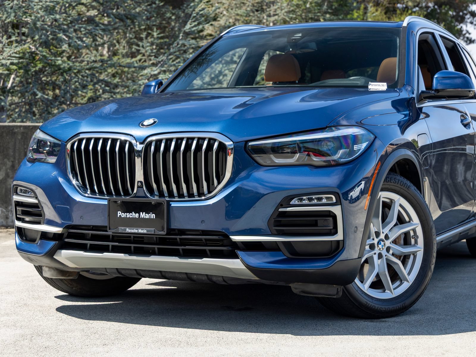 Used 2021 BMW X5 xDrive45e w/ Parking Assistance Package AWD/4WD image 7