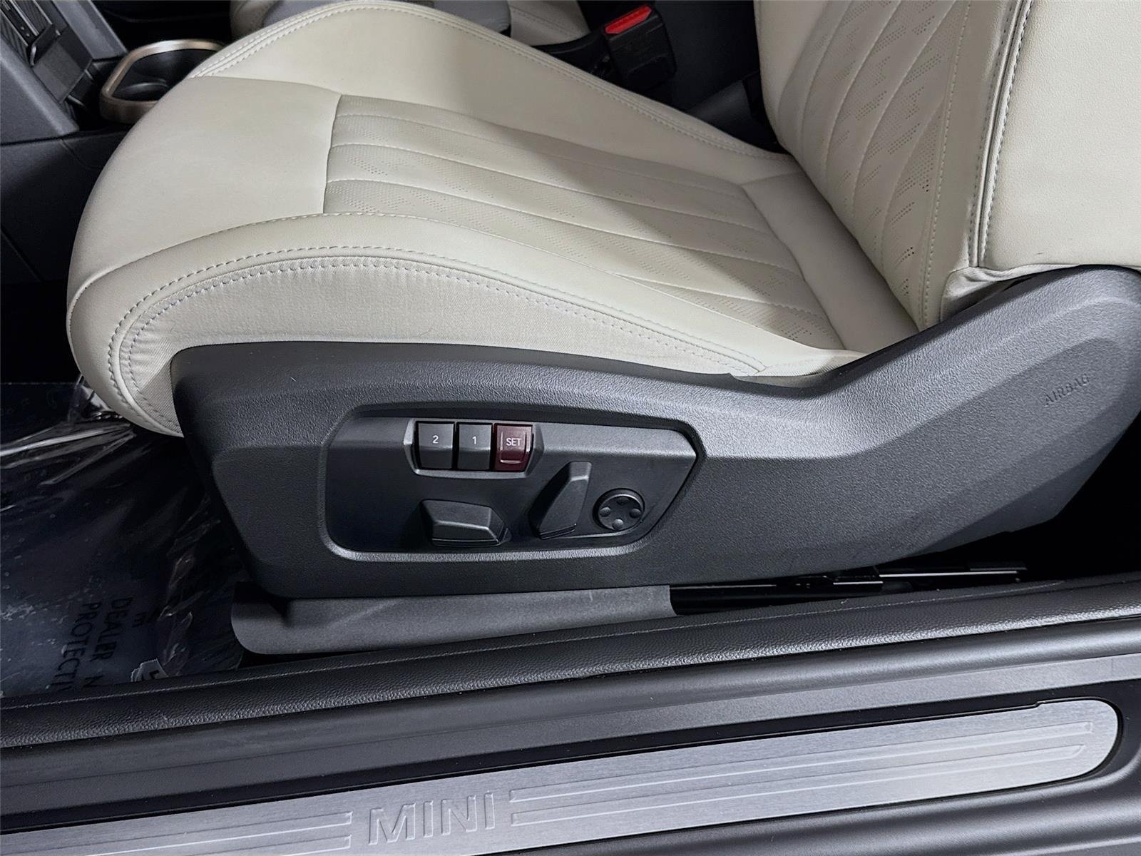 Used 2025 MINI Cooper S FWD image 19
