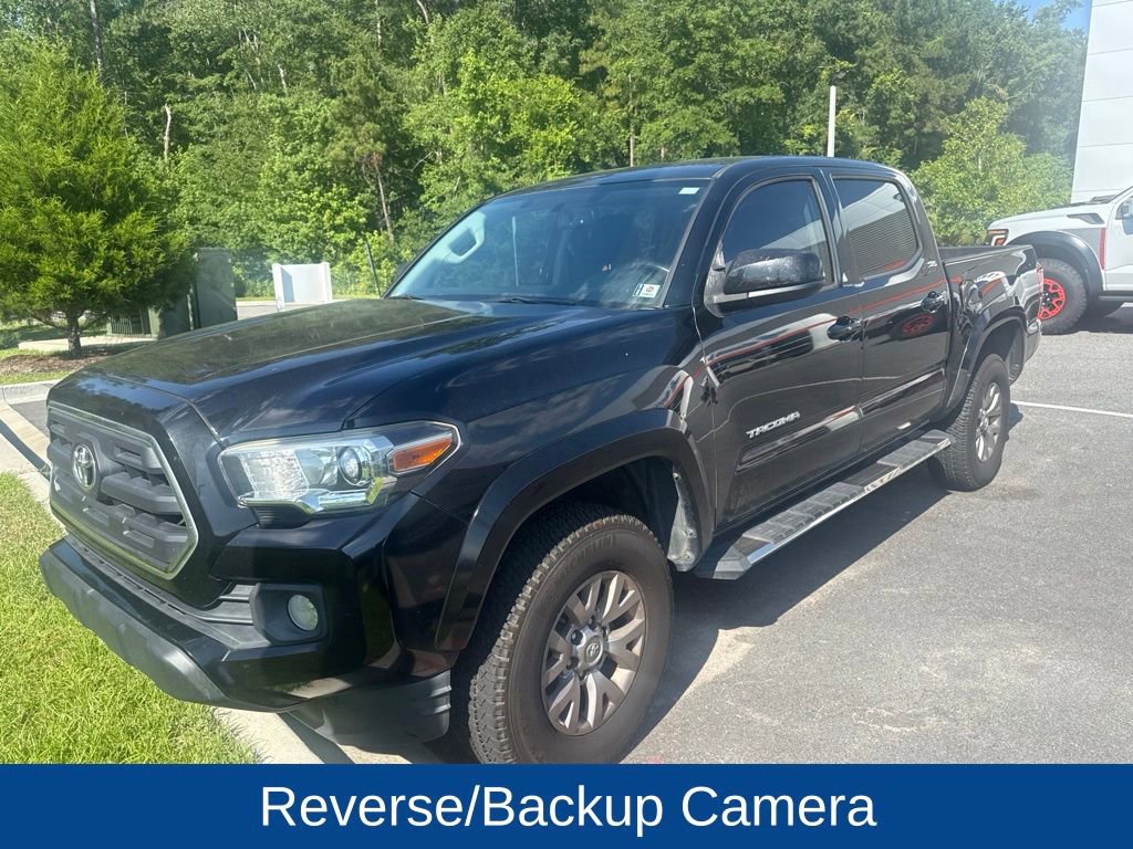Used 2017 Toyota Tacoma SR5 w/ Tow Package RWD image 3