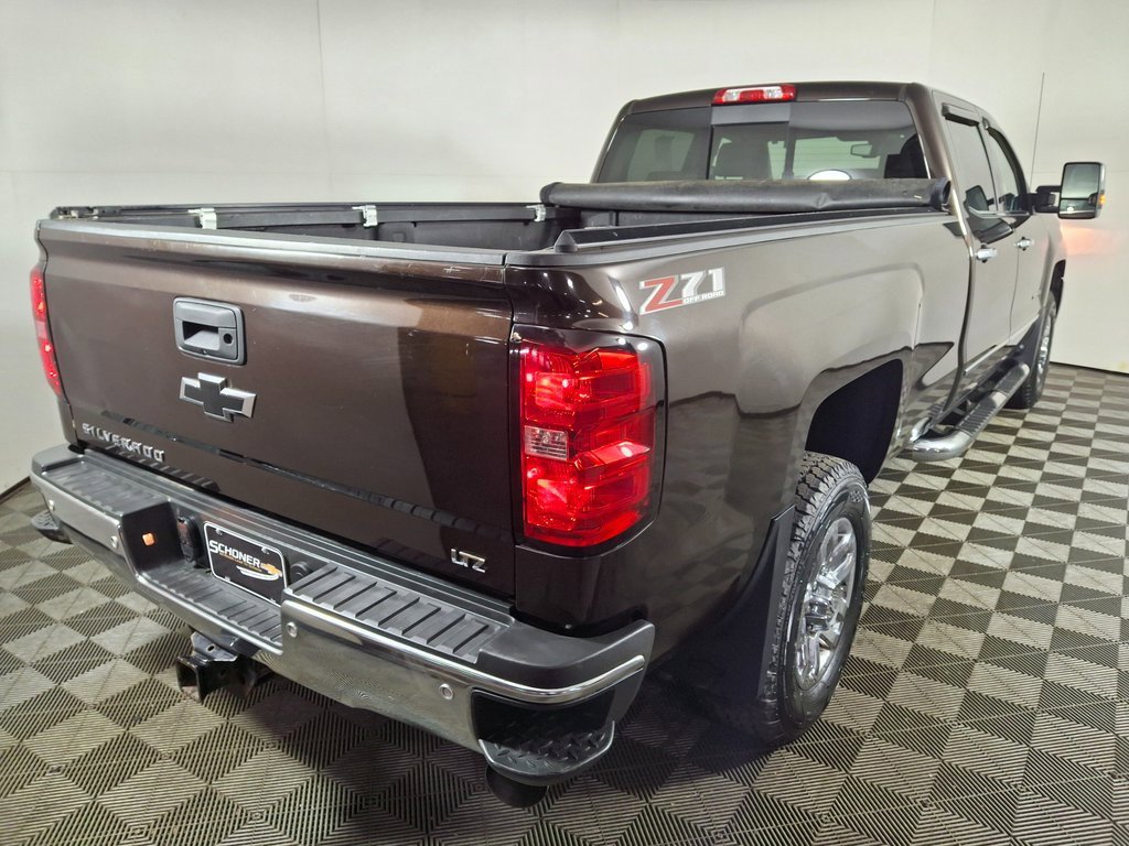 Used 2018 Chevrolet Silverado 3500 LTZ w/ Duramax Plus Package image 5
