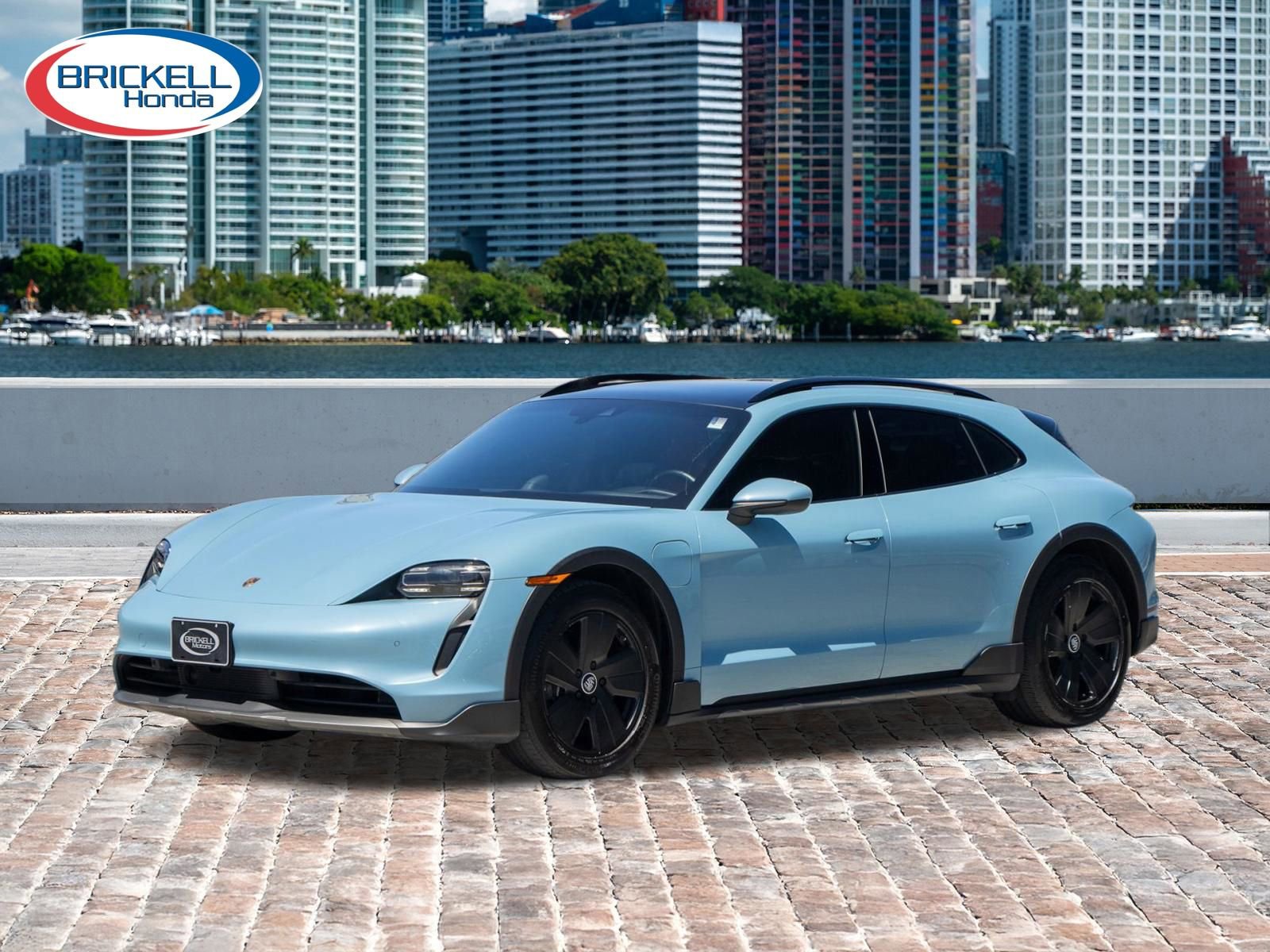 Used 2022 Porsche Taycan 4 Cross Turismo AWD/4WD image 1
