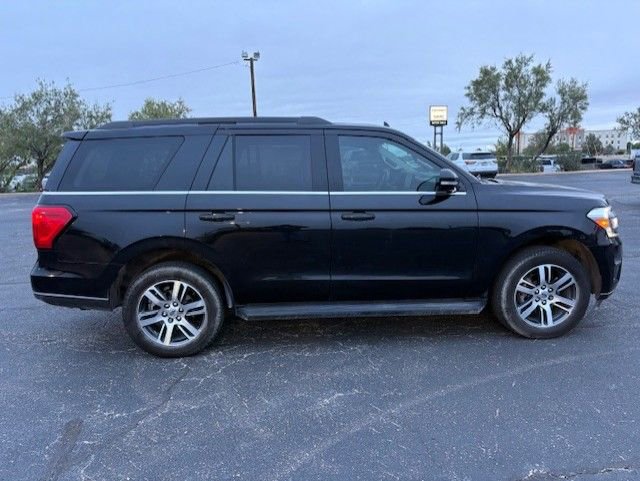 Used 2024 Ford Expedition XLT RWD image 8