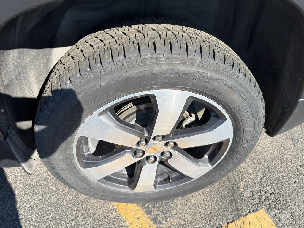 Used 2019 Chevrolet Traverse LT AWD/4WD image 8
