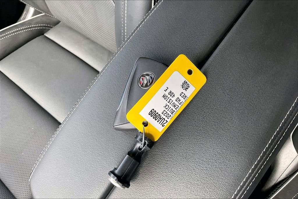 Used 2023 Buick Envision Essence FWD image 34