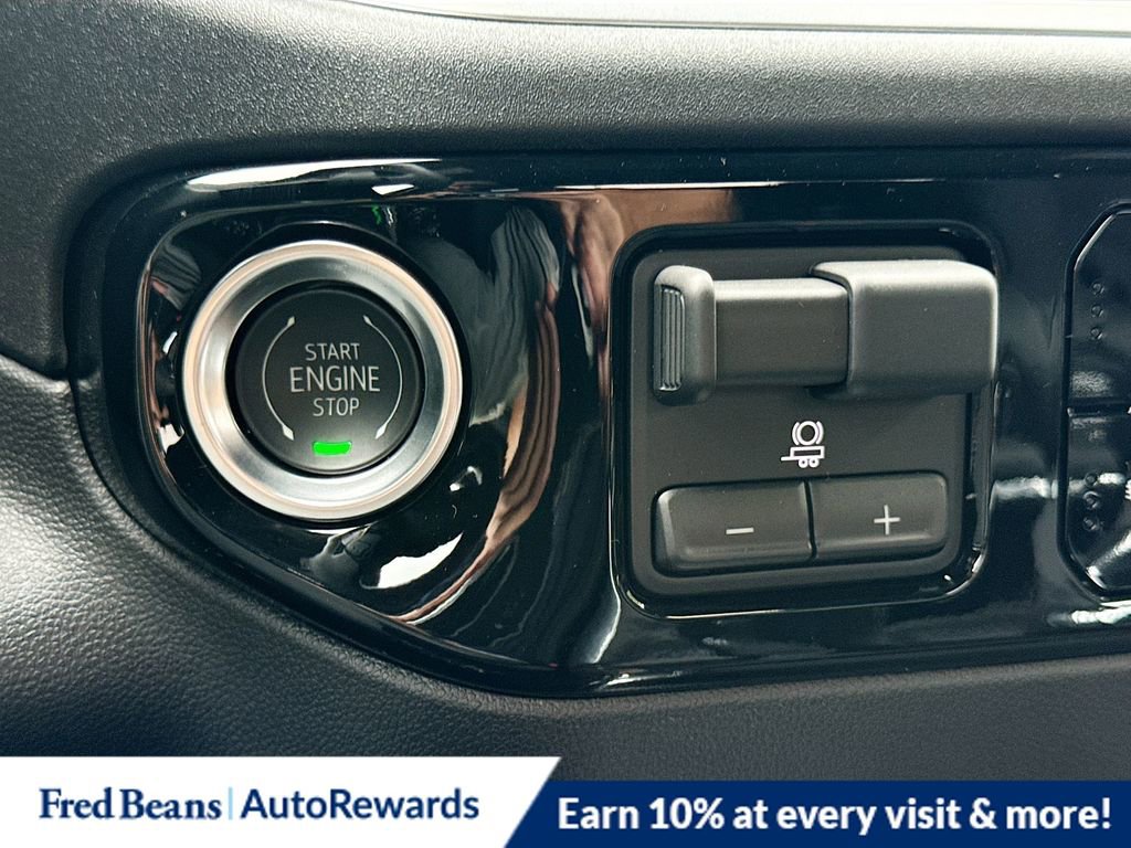 New 2026 GMC Sierra 1500 Elevation w/ LPO, Elevation Black Package image 36