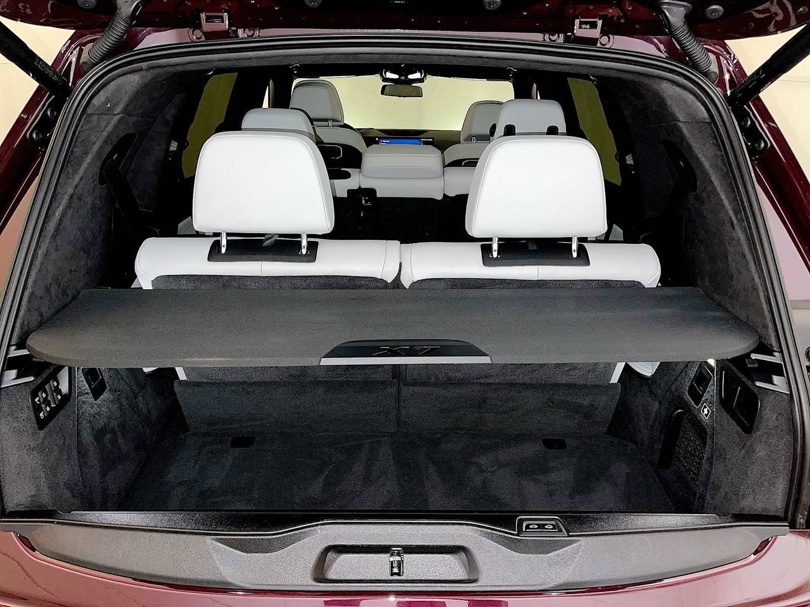 Certified 2023 BMW X7 xDrive40i w/ M Sport Package image 22