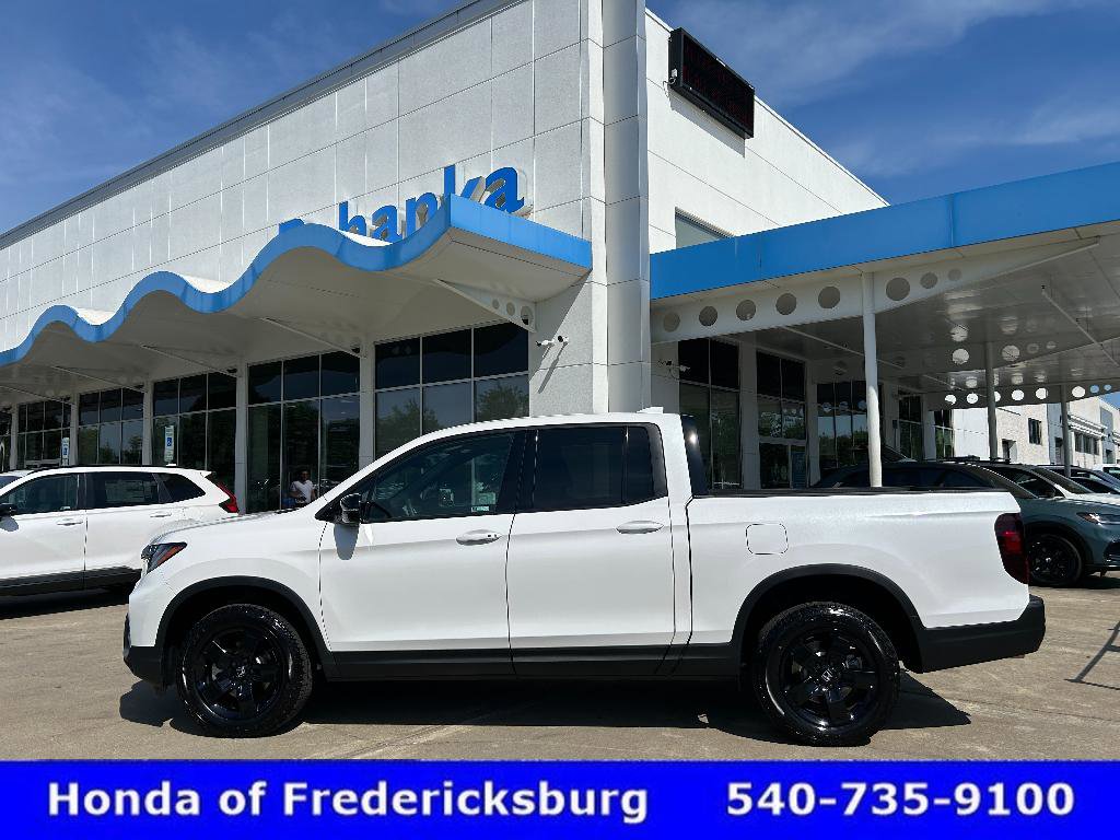 Certified 2026 Honda Ridgeline Black Edition image 1
