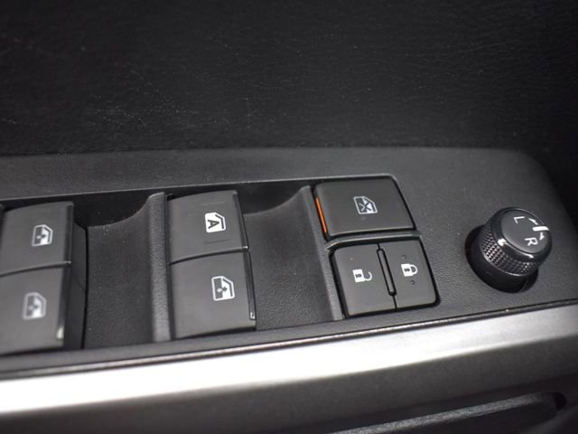 Used 2022 Toyota Tacoma SR5 w/ Technology Package image 27