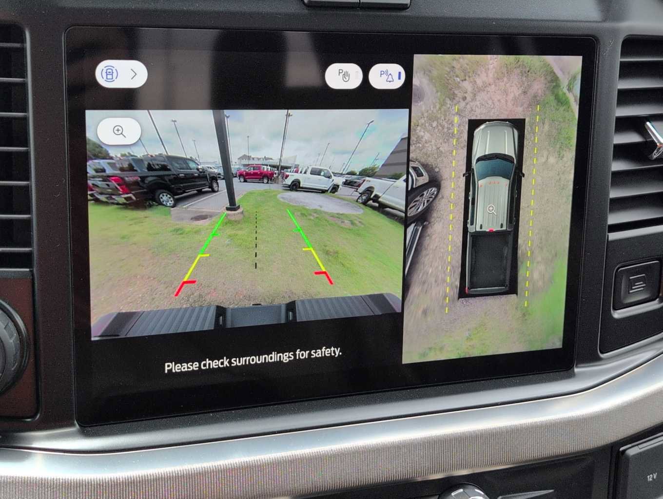New 2025 Ford F350 Platinum w/ Platinum Plus Package image 23