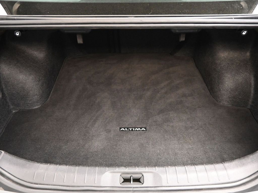 Used 2024 Nissan Altima 2.5 SV image 32