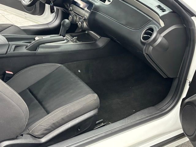 Used 2015 Chevrolet Camaro LS RWD image 25