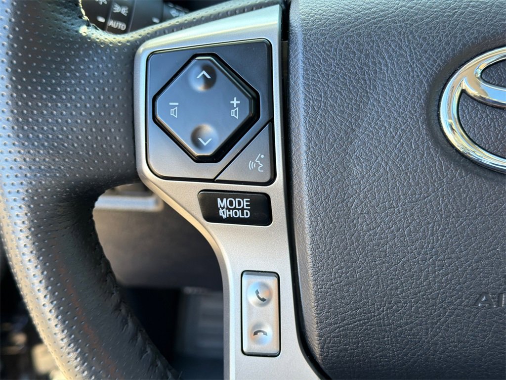 Used 2024 Toyota 4Runner Limited image 24