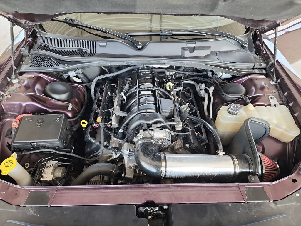 Used 2022 Dodge Challenger R/T w/ Blacktop Package RWD image 37
