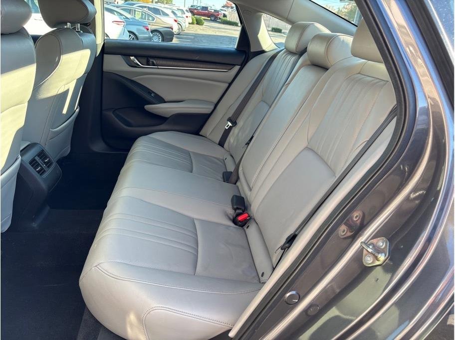 Used 2019 Honda Accord EX-L image 12