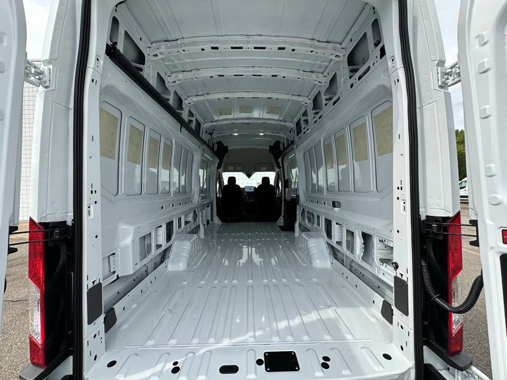 New 2026 Ford Transit 250 148 High Roof Extended AWD image 25