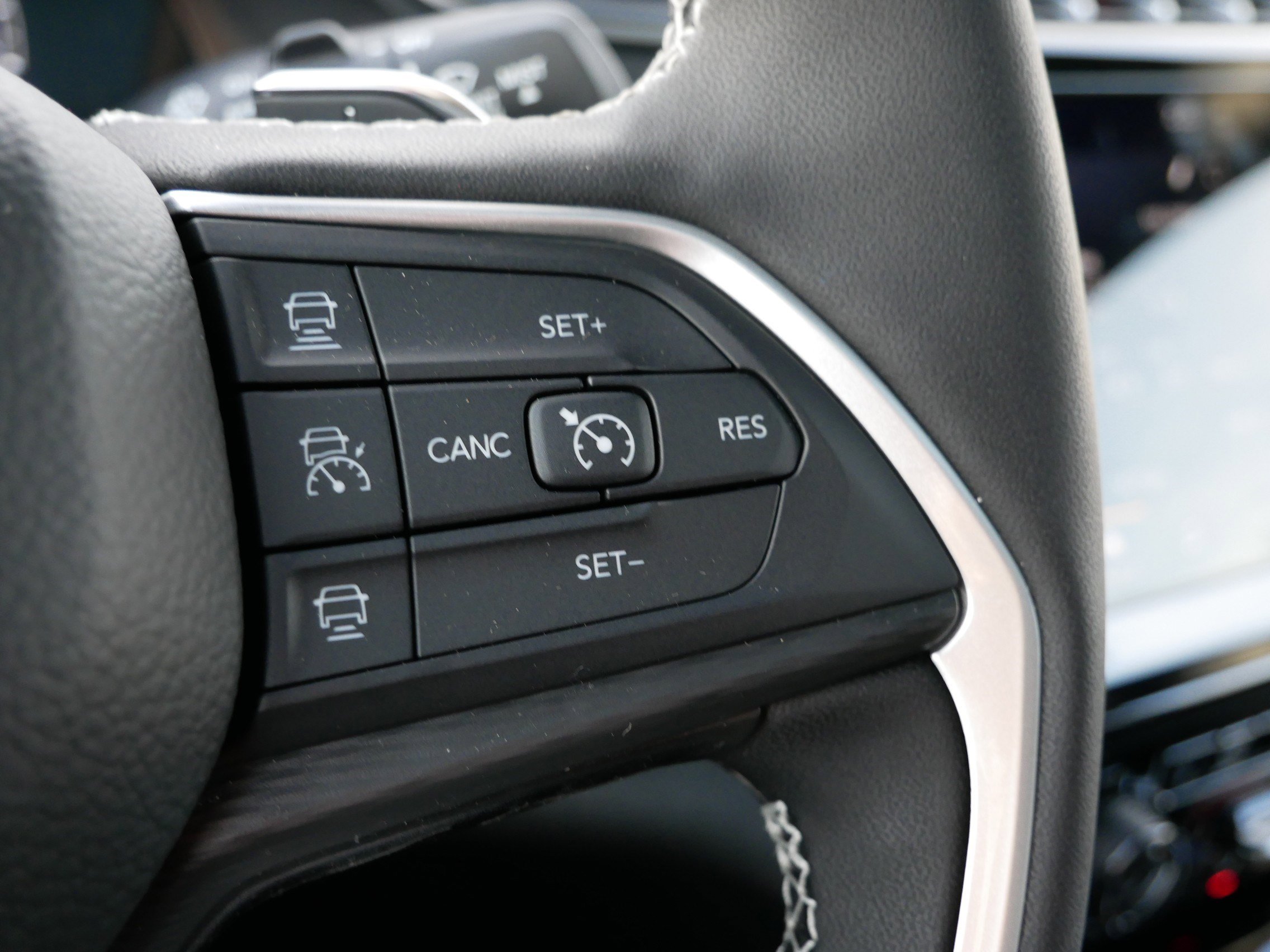 New 2025 Jeep Grand Cherokee L Altitude image 20