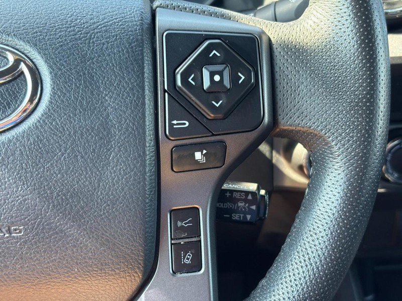 Used 2020 Toyota Tacoma TRD Off-Road AWD/4WD image 20