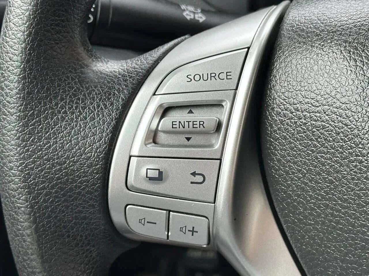 Used 2016 Nissan Altima 2.5 S w/ Power Driver Seat Package FWD image 35