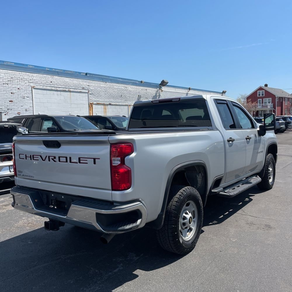 Used 2020 Chevrolet Silverado 2500 W/T w/ WT Convenience Package AWD/4WD image 3