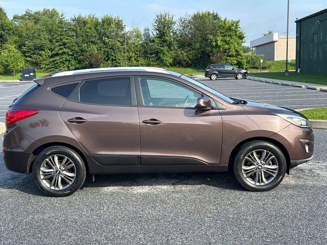Used 2014 Hyundai Tucson SE AWD/4WD image 9