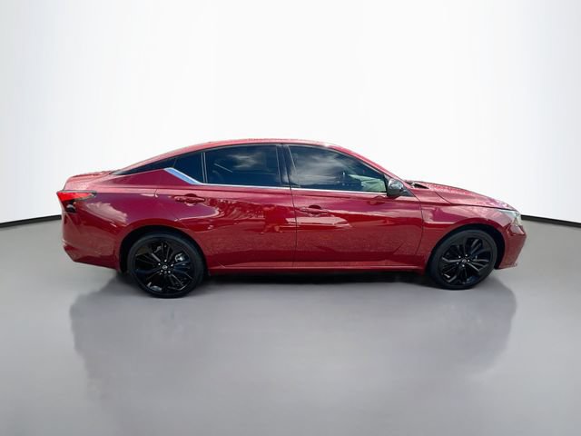 Used 2023 Nissan Altima 2.5 SR AWD/4WD image 9