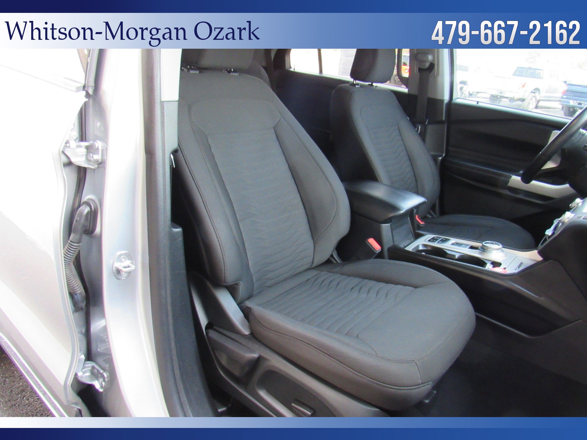 Used 2021 Ford Explorer XLT image 30