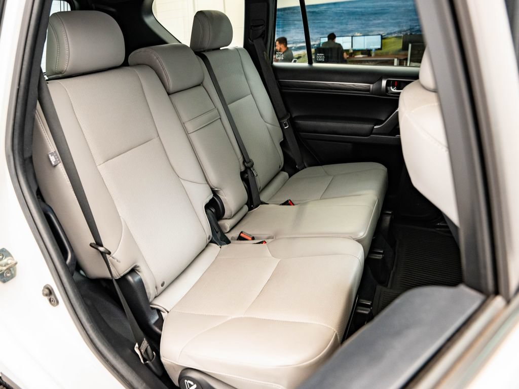 Certified 2023 Lexus GX 460 w/ Black Line Special Edition AWD/4WD image 48