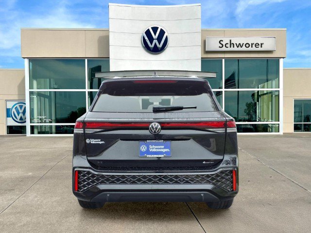 New 2026 Volkswagen Tiguan SE R-Line AWD/4WD image 7