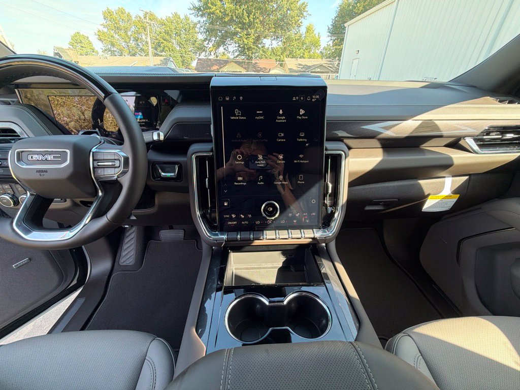 New 2027 GMC Yukon Elevation w/ Elevation Premium Package AWD/4WD image 43