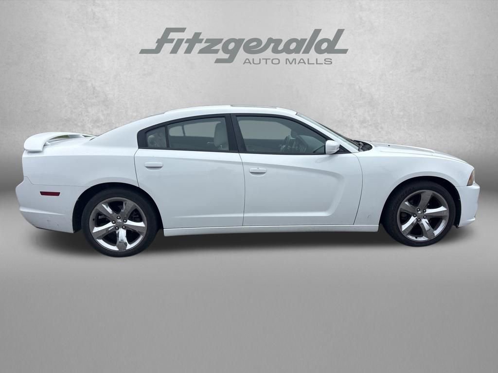 Used 2012 Dodge Charger SXT w/ Rallye Appearance Group RWD image 6
