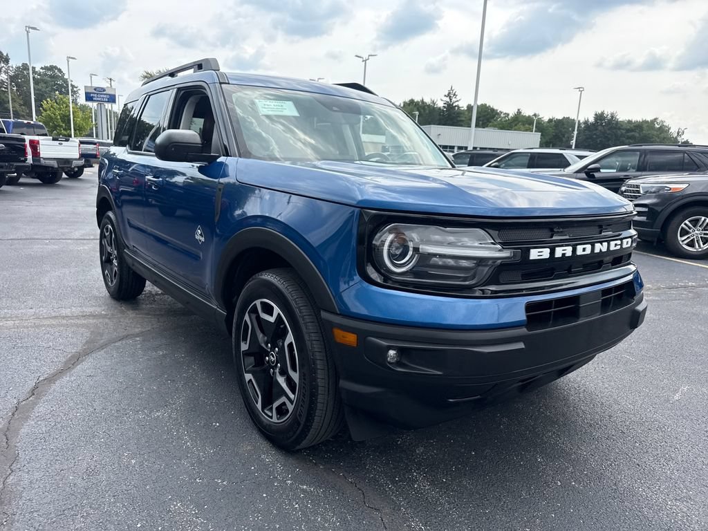 Used 2023 Ford Bronco Sport Outer Banks AWD/4WD image 4