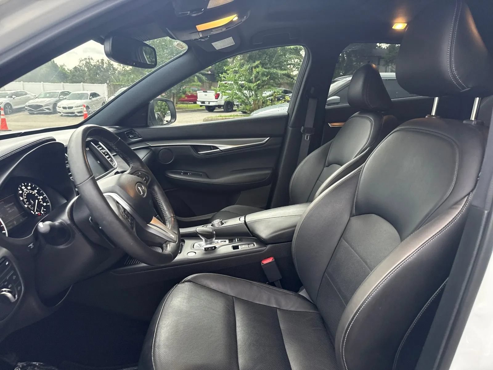 Used 2023 INFINITI QX55 Luxe w/ Cargo Package AWD/4WD image 12