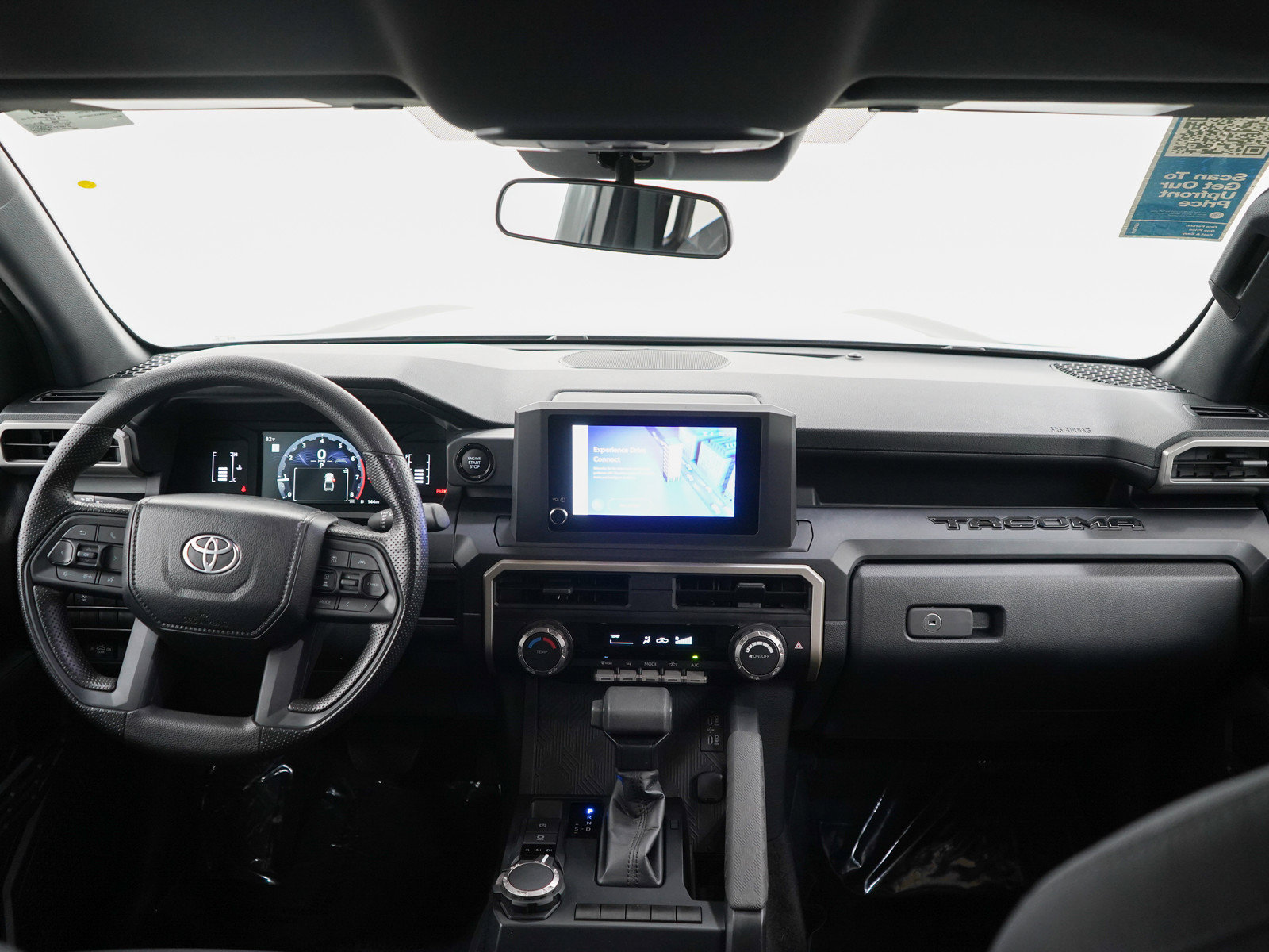 Used 2024 Toyota Tacoma SR AWD/4WD image 13