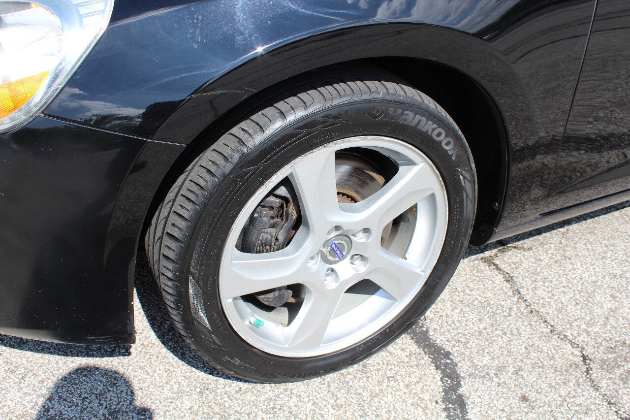 Used 2012 Volvo S60 T5 w/ Climate Pkg image 10