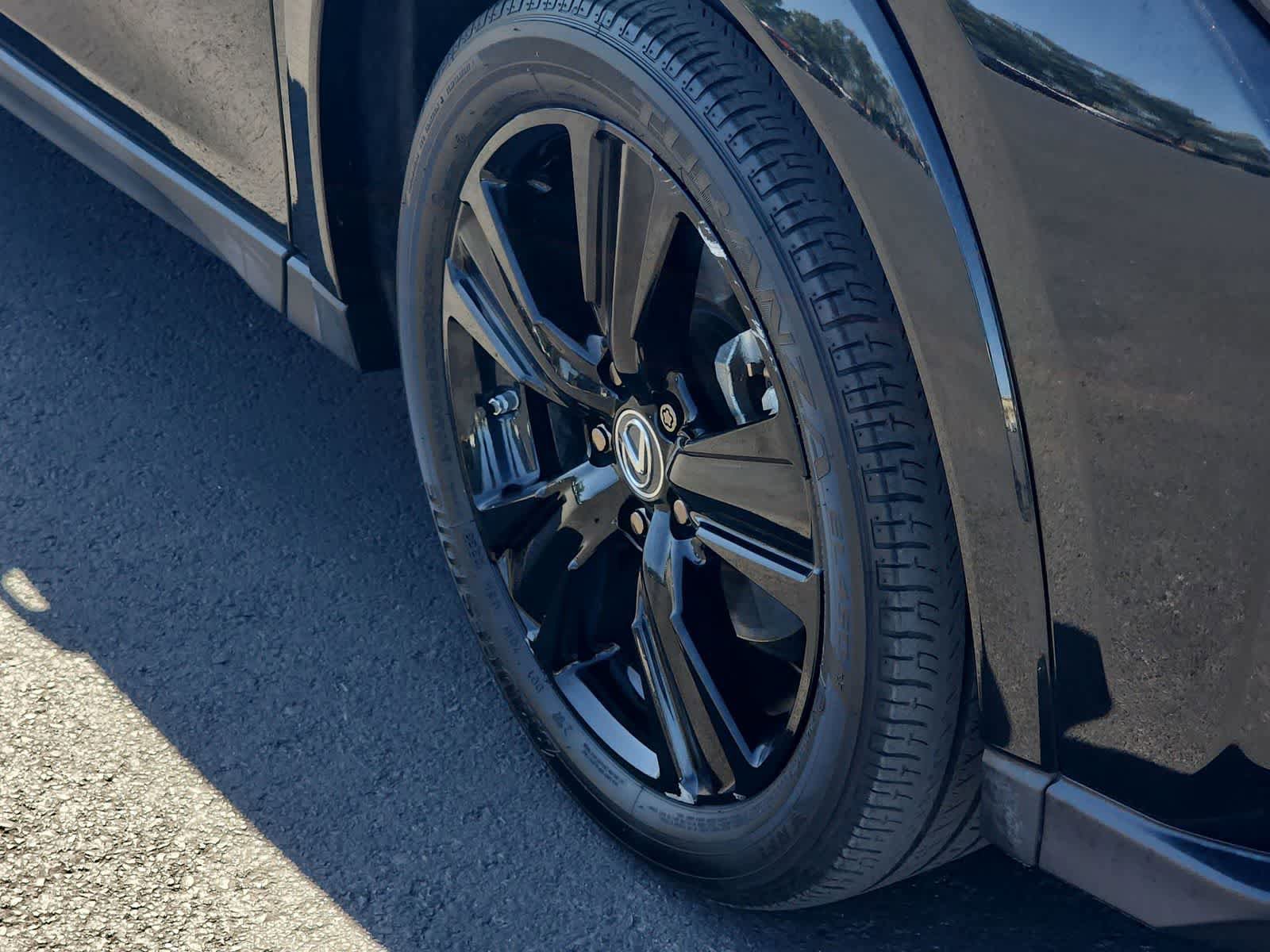 Used 2021 Lexus UX 250h w/ Premium Package AWD/4WD image 12