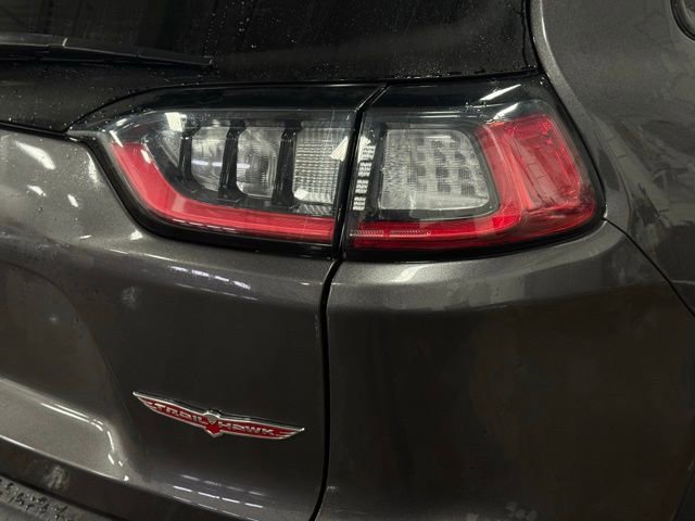 Used 2022 Jeep Cherokee Trailhawk w/ Comfort/Convenience Group image 8