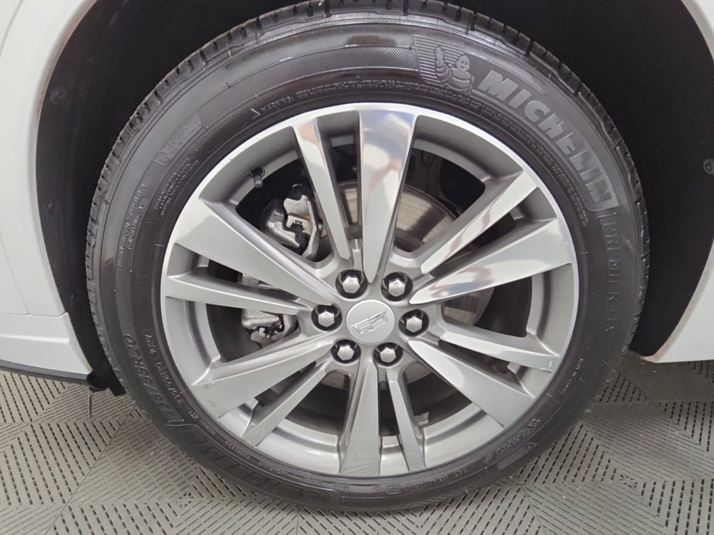 Used 2021 Cadillac XT6 Premium Luxury FWD image 48