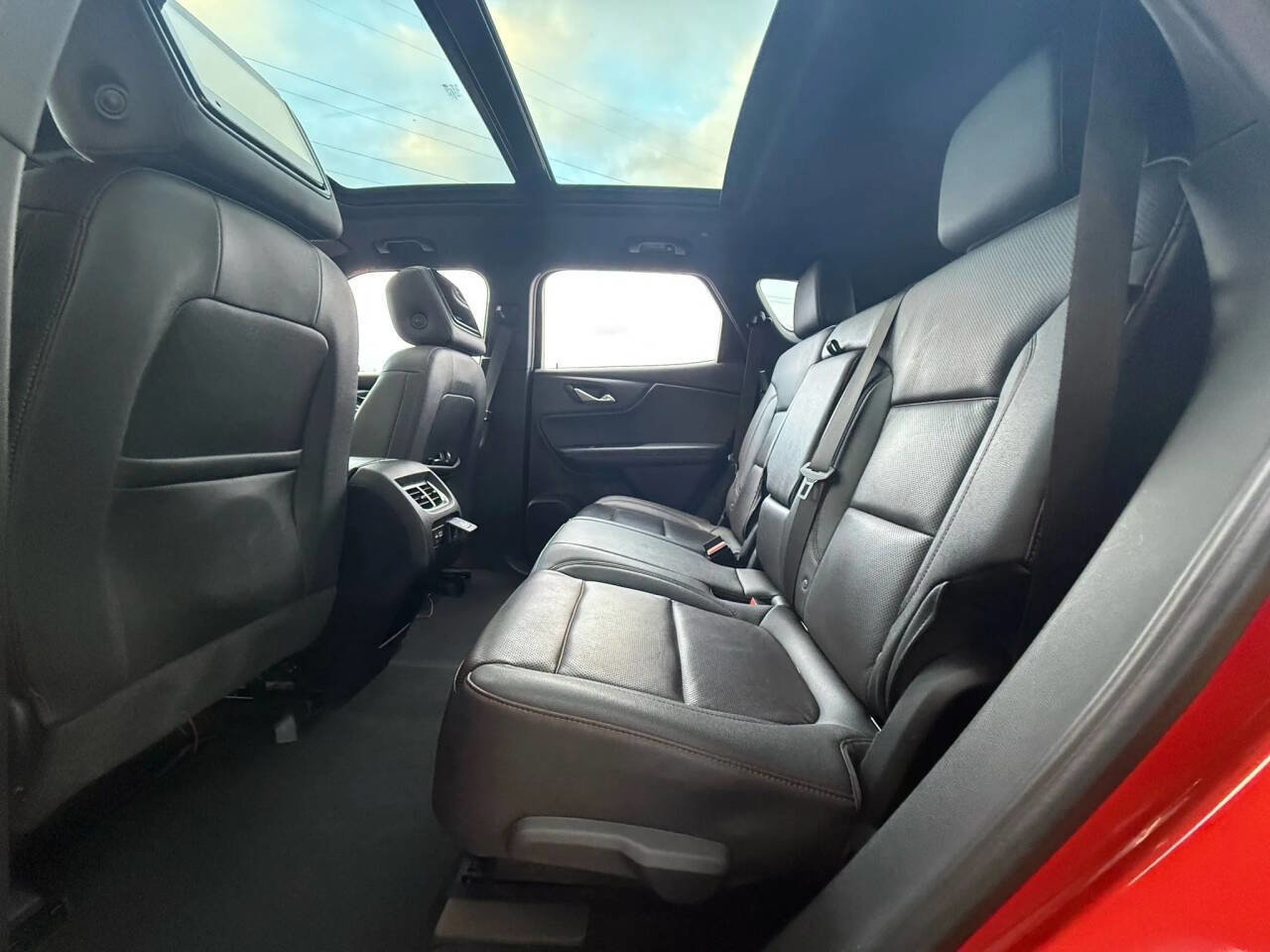 Used 2022 Chevrolet Blazer RS AWD/4WD image 14