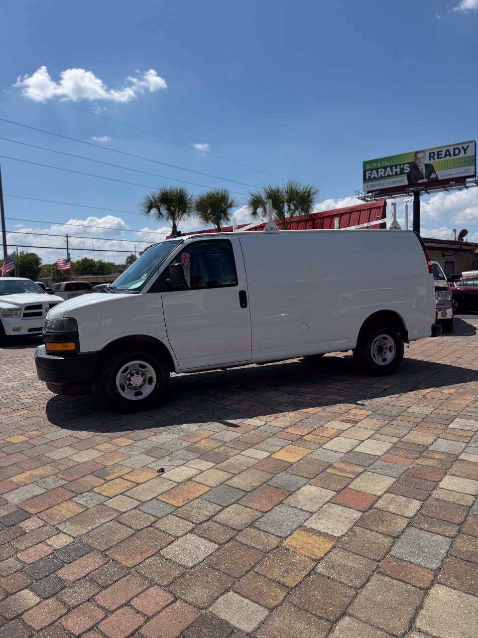 Used 2020 Chevrolet Express 2500 w/ Driver Convenience Package RWD image 17