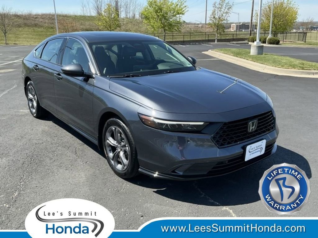 Used 2025 Honda Accord EX-L image 1