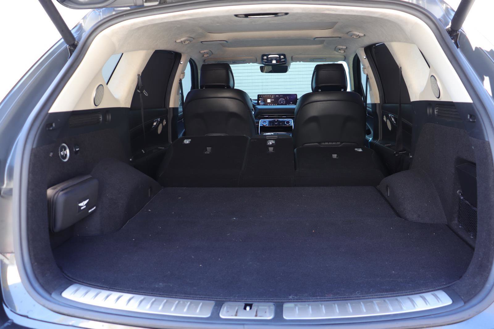 Used 2024 Genesis GV80 3.5T w/ Prestige Package image 17