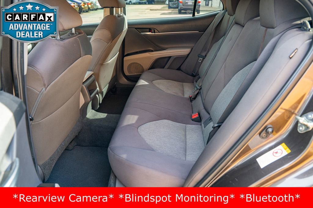 Used 2018 Toyota Camry LE image 17