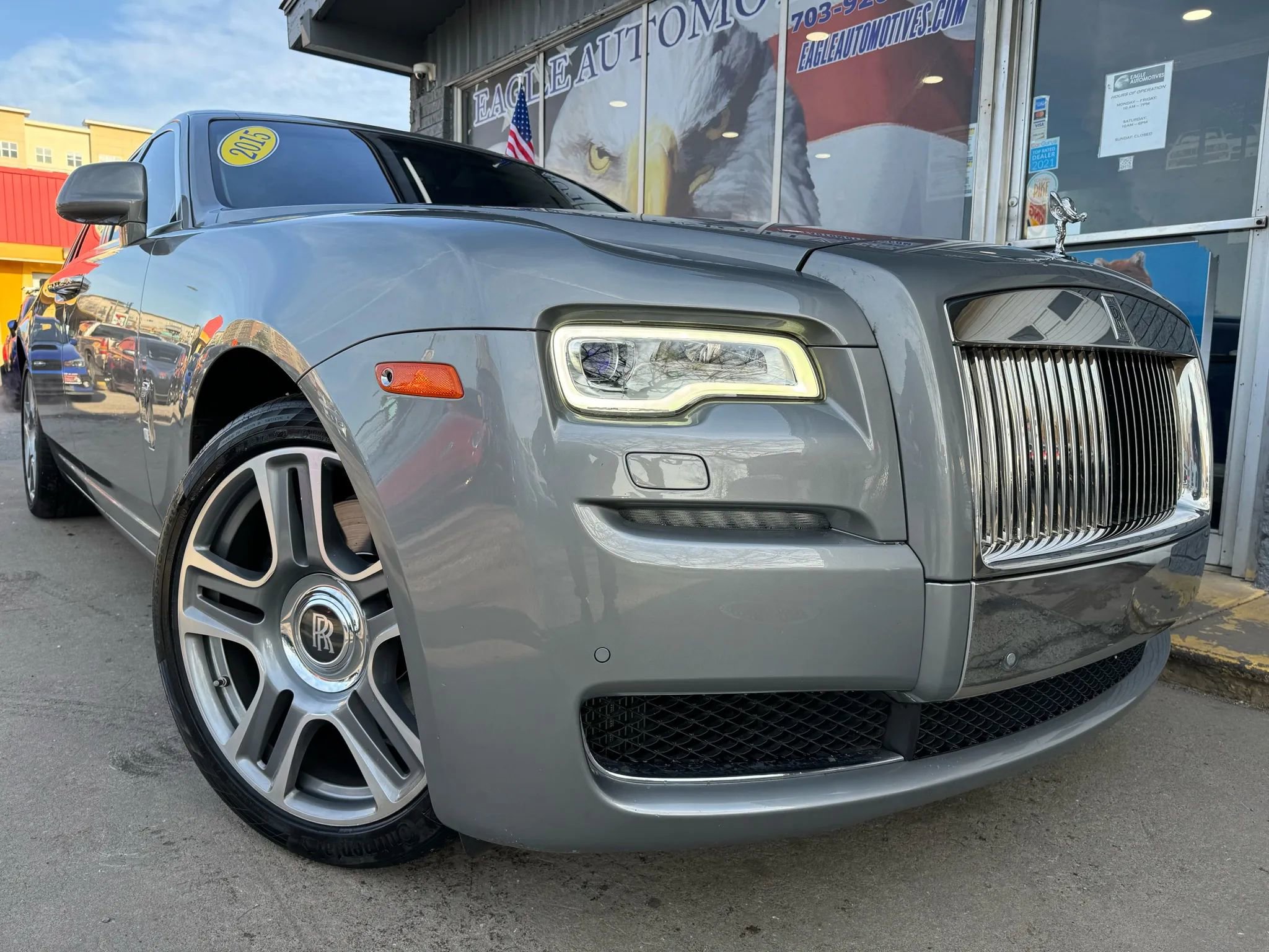 Used 2015 Rolls-Royce Ghost image 1