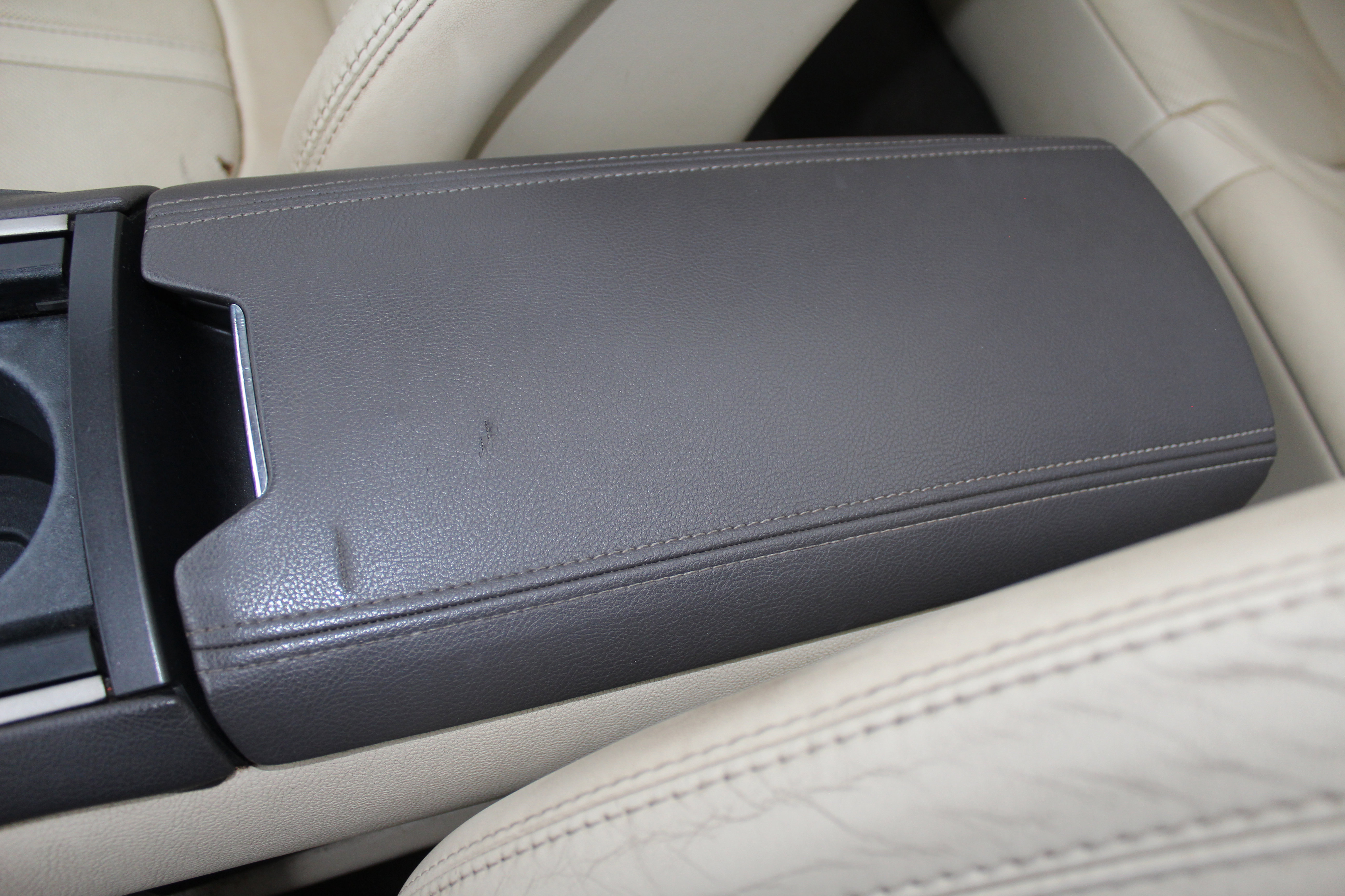 Used 2013 Lincoln MKZ Base image 37