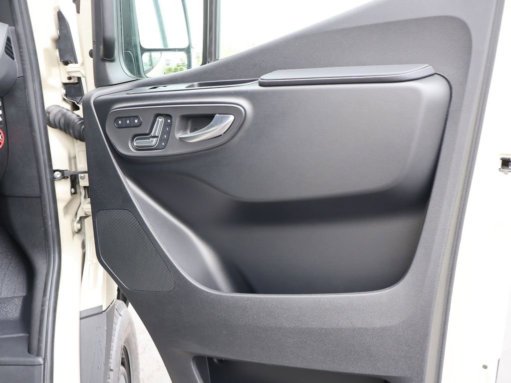 New 2026 Mercedes-Benz Sprinter 144 Cargo image 14