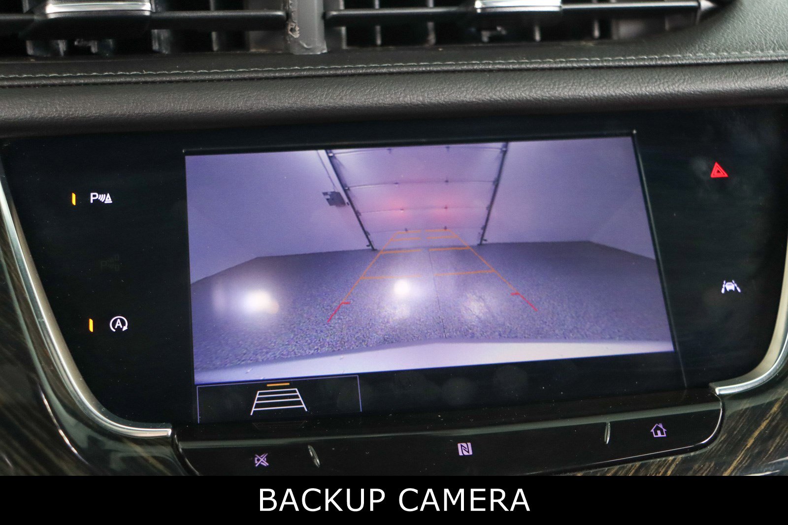 Used 2020 Cadillac XT6 Premium Luxury image 18