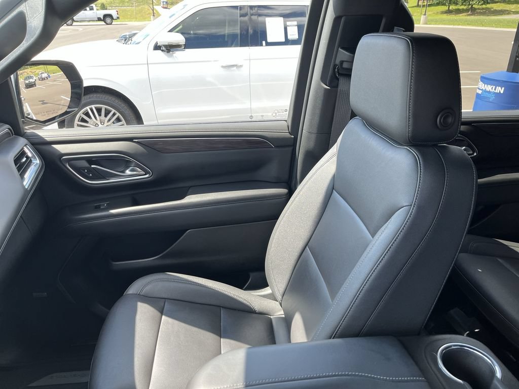 Used 2023 Chevrolet Tahoe Z71 w/ Z71 Off-Road Package AWD/4WD image 22