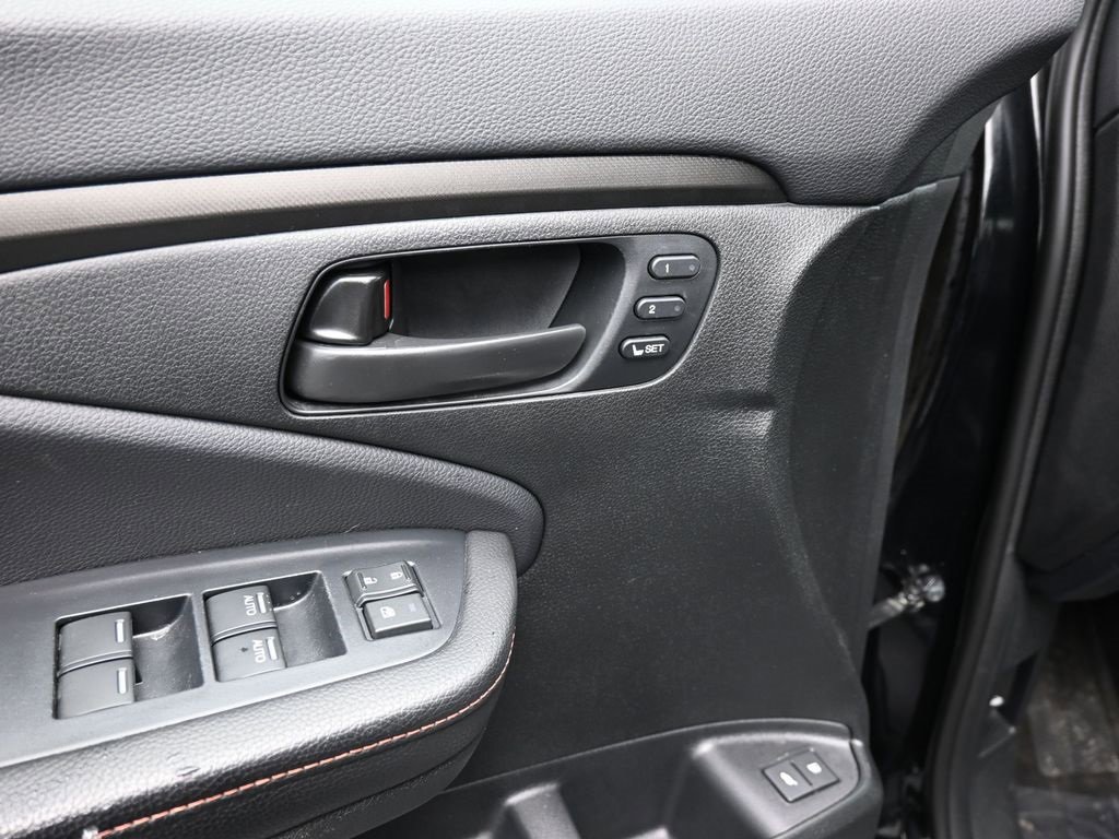 Used 2024 Honda Passport TrailSport image 31