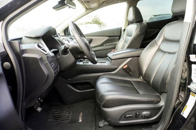 Used 2024 Nissan Murano SV image 13